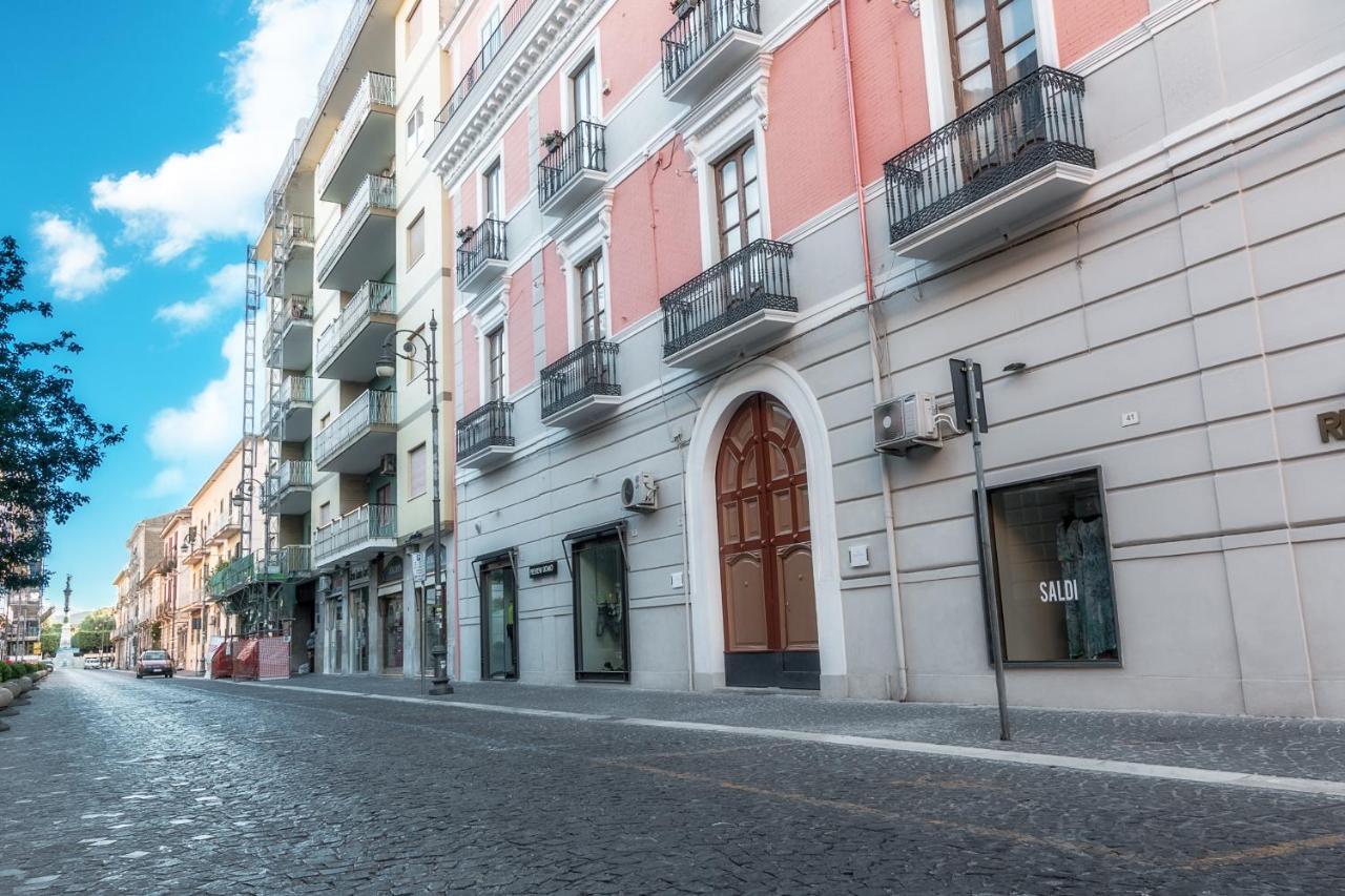 B&B Mariella'S House Santa Maria Capua Vetere Exterior photo